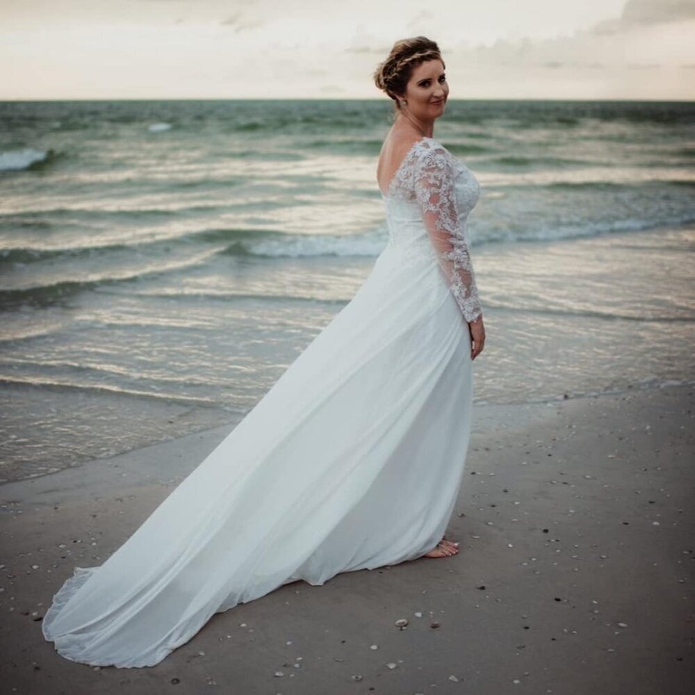 Women's Off White Chiffon A Line Long Sleeves Beach Lace Appliques Bride Dress - Picture 6 of 6